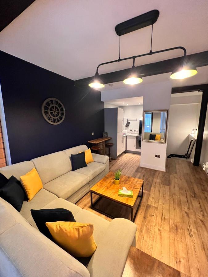 Stunning Liverpool City Center Apartment Esterno foto
